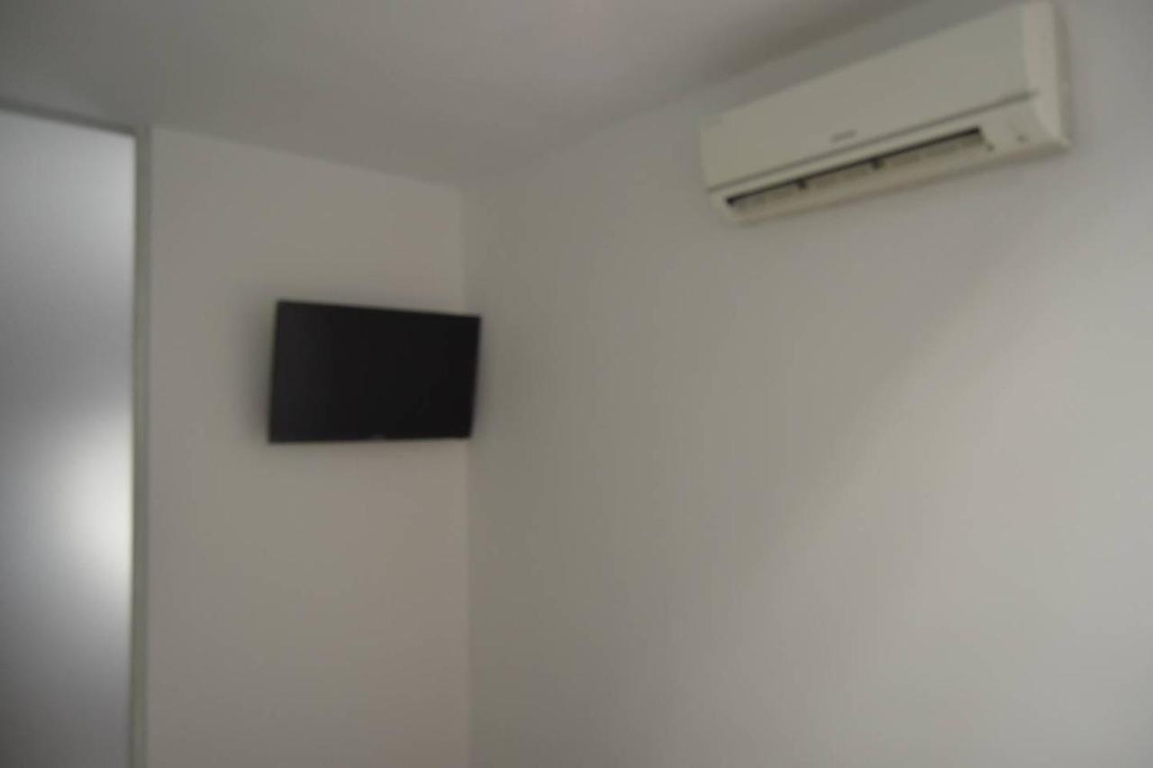 Luxury Apartment Cristianos Beachfront ロスクリスティアーノス エクステリア 写真