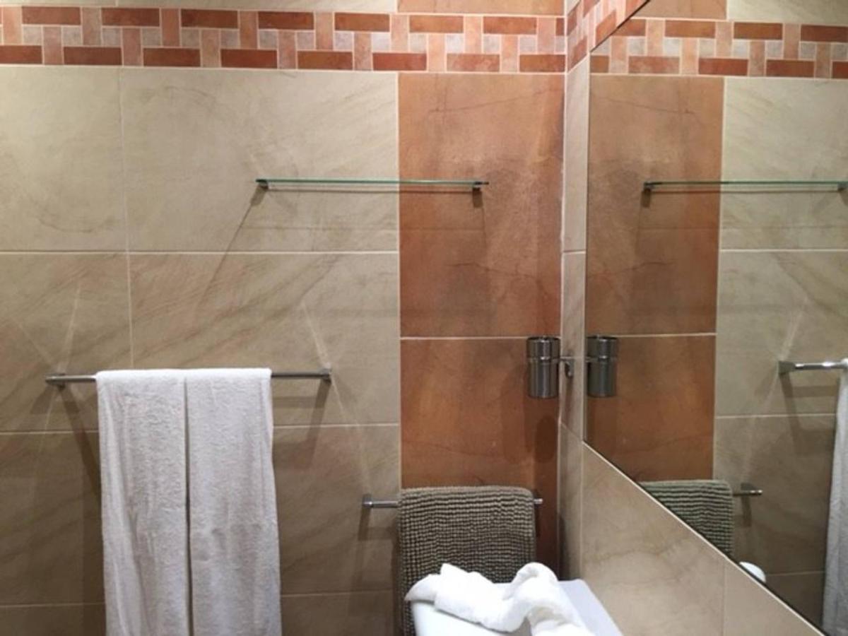 Luxury Apartment Cristianos Beachfront ロスクリスティアーノス エクステリア 写真